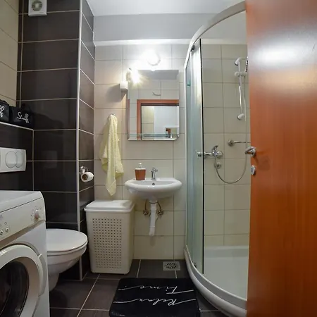 Megdan - Stan Na Dan * Užice